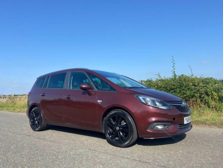 VAUXHALL ZAFIRA TOURER 1.4i Turbo SRi Nav Euro 6 5dr